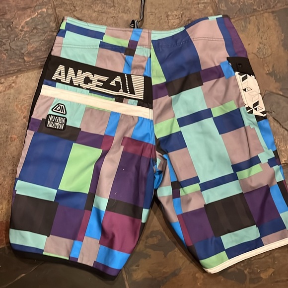 Allyance SWIM TRUNKS LONG board shorts colorful madrascope men’s SZ 36 geometric - Picture 12 of 12